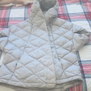 North Face Womens Puffy Short Sleeve Hooded Vest